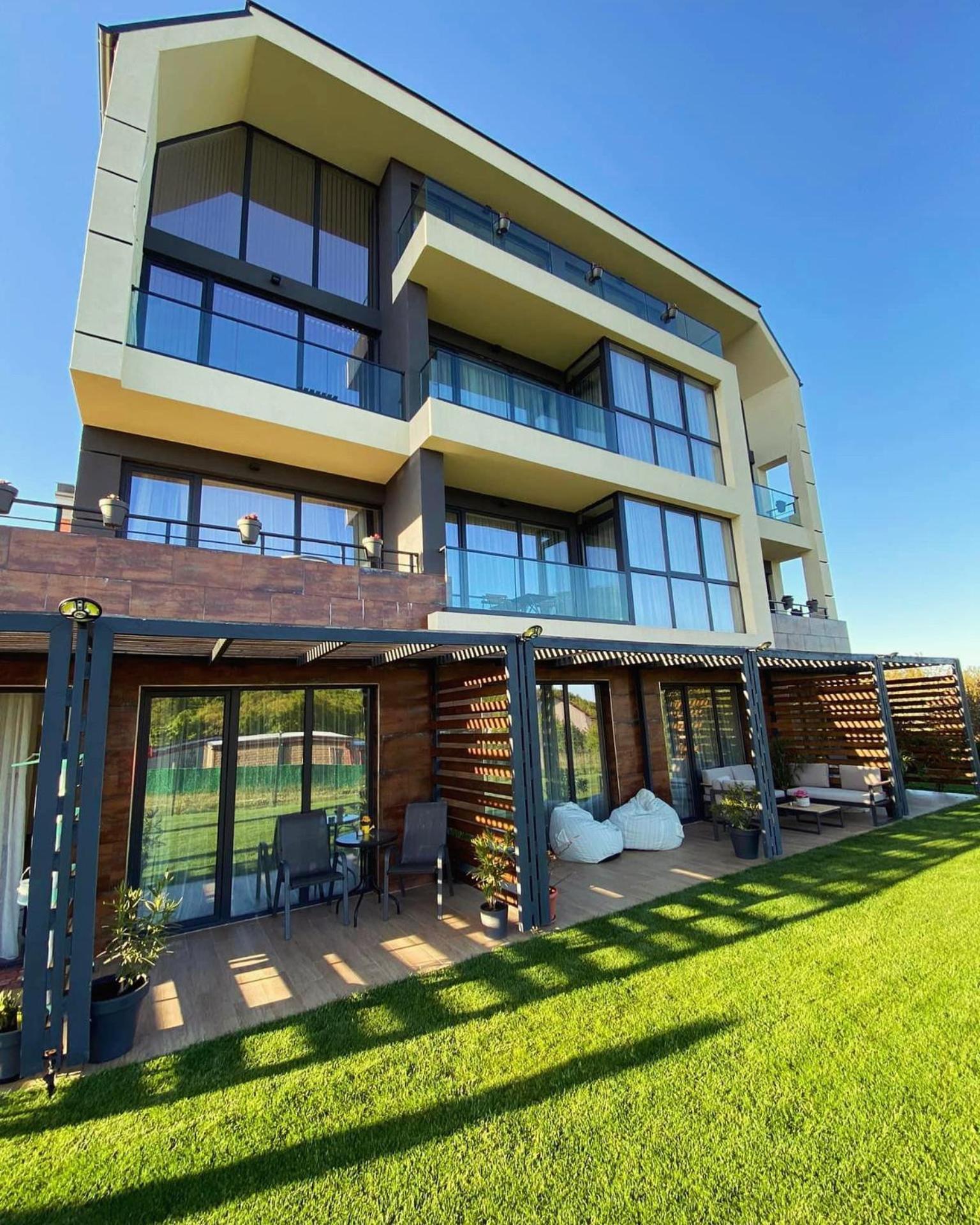 D&N Apartments Синеморец 外观 照片